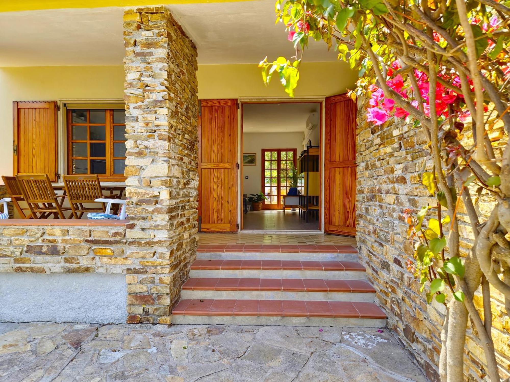 Villa Papiyon - Accesso Privato Alla Spiaggia Кала-Либеротто Экстерьер фото